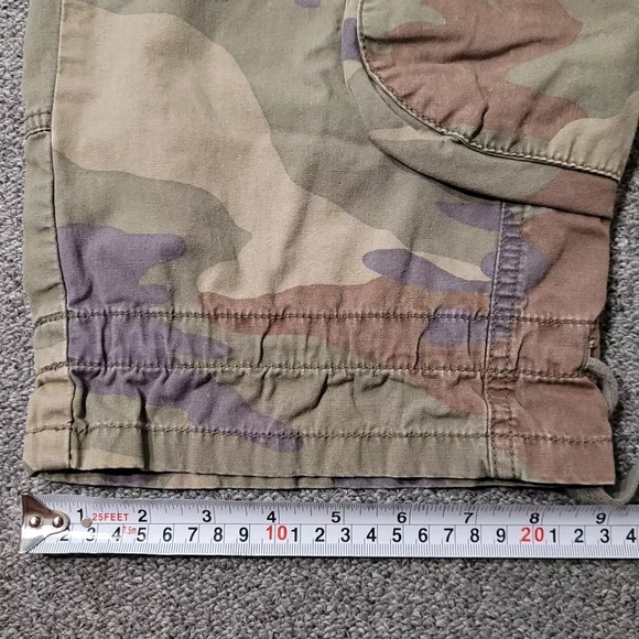 London Jean Camo Cargo Pants Women's Size 8 Crop Straight Outdoor Hiking Capris - Picture 15 of 15